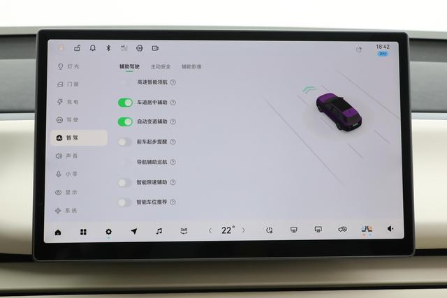一个月大卖7645台！增程/纯电可选，标配8295芯片，大6座SUV看TA