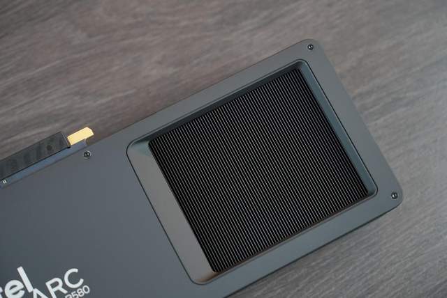 英特尔锐炫Arc B580首发评测:重新定义甜点显卡