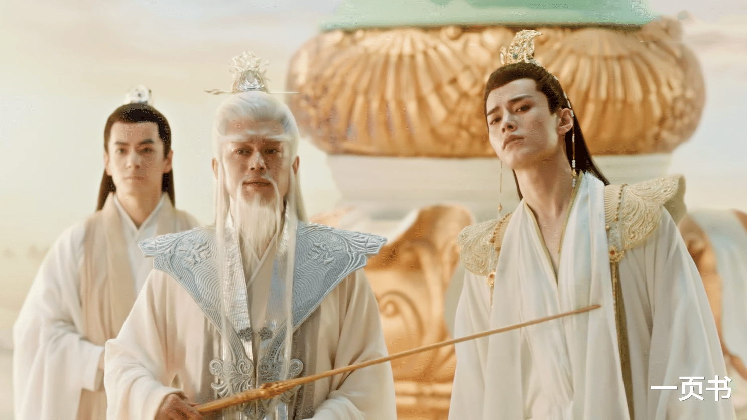 《与凤行》顾成锦三世虐恋,他拿的才是男主剧本吧?比行止还虐