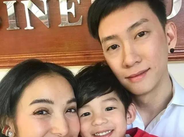 泰星Pat二婚带儿子嫁给小14岁男友Chanon,两人商量再要一个孩子