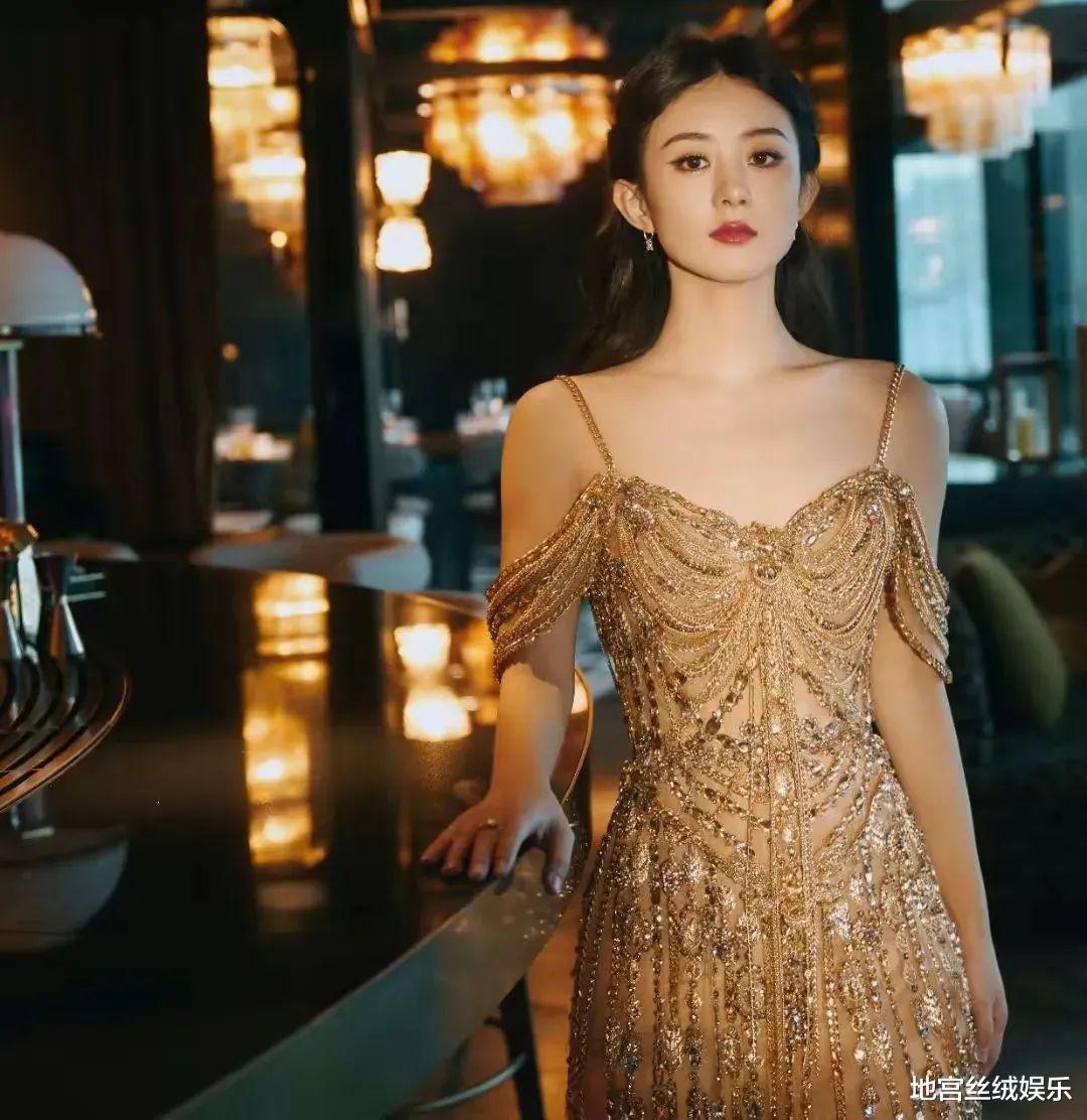 赵丽颖脱粉!新造型丑维护工作室,称别叽歪了,尖酸刻薄引老粉不满