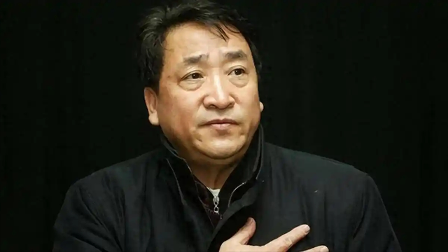 春晚喜剧人之痛：赵本山怂，陈佩斯哭，郭德纲愿意当狗的日子