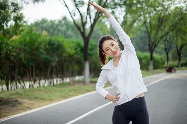 早上空腹跑步好不好？揭秘空腹晨跑的3大谜团，到底是真是假