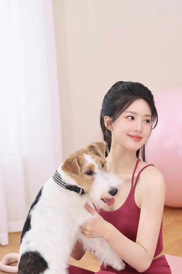 赵露思瑜伽照[awsl]这身材真让人羡慕 ???