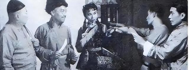 被誉为最牛星一代,五个儿子都是大腕,大儿子火过周星驰、甄子丹