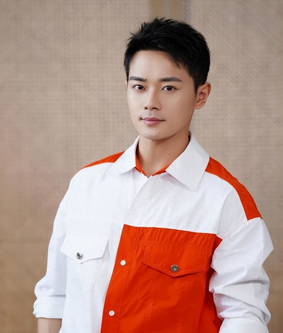 曹骏:沉香又杀回来了,惊艳的古装扮相,打脸一众内娱普男!