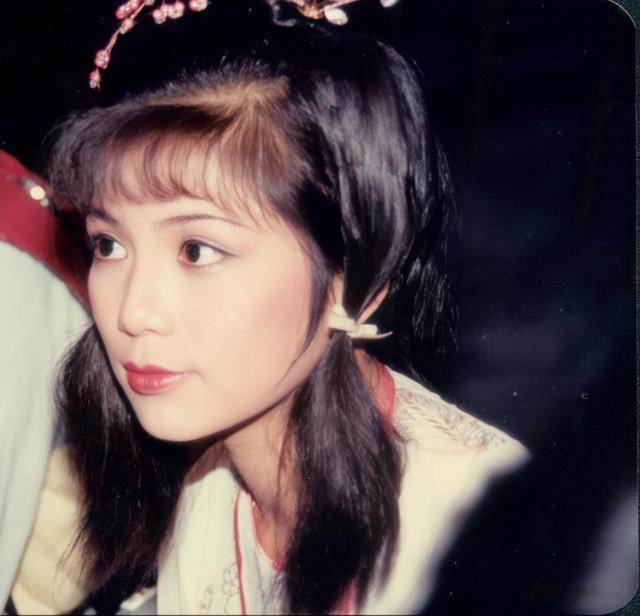 星二代泛滥、关系户扎堆、富二代遍地，娱乐圈已成为“世袭制”?