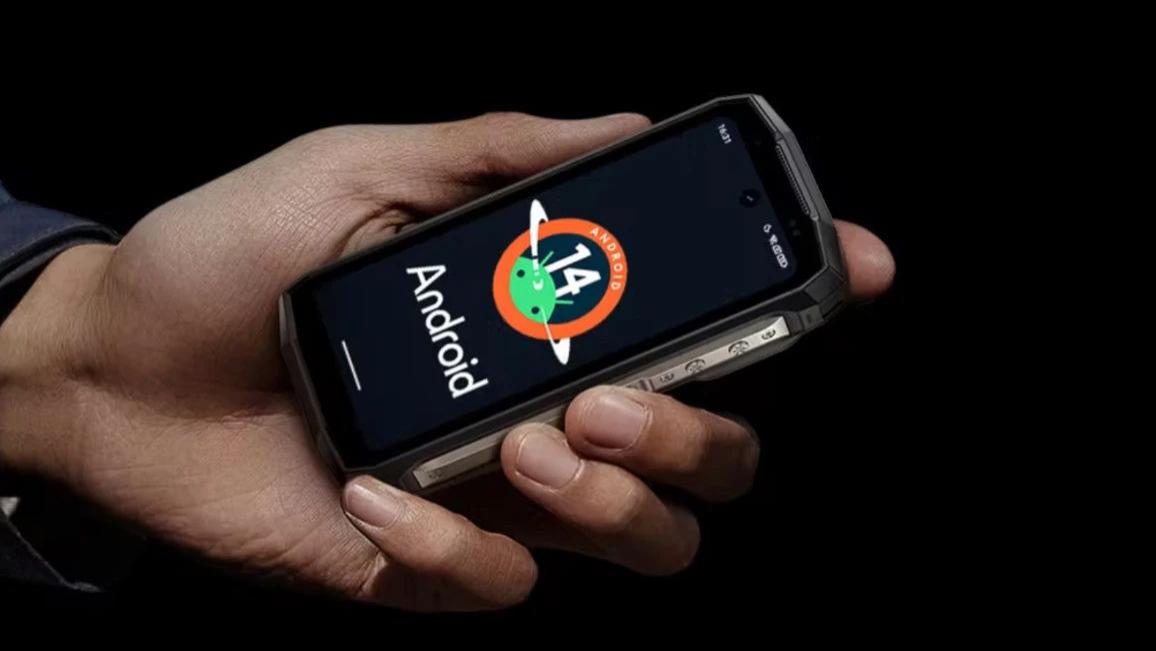 1455元，刚上架的这6200mAh小屏新机，太离谱了