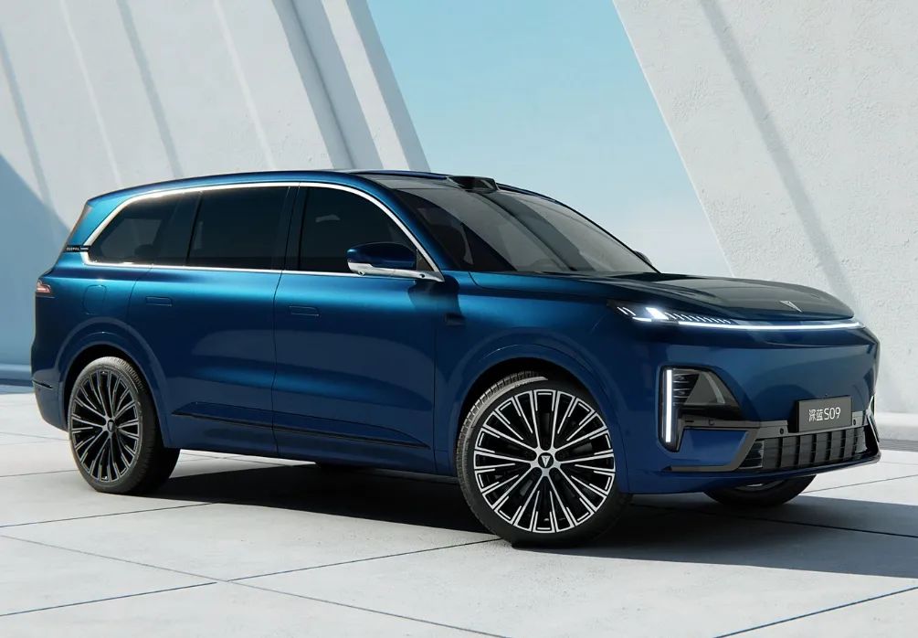 比小米YU7更值得期待的SUV，5.2米尺寸加华为智驾
