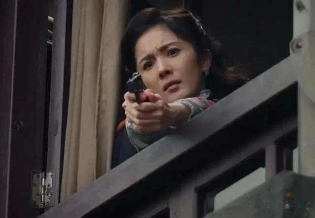 拿了高片酬，票房滑铁卢，杨幂不退圈，那你就主动退“高片酬”吧