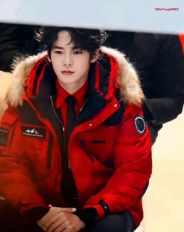 平心而论,内娱真正的绝色美男只有12位,他们酷帅雅痞,清新性感