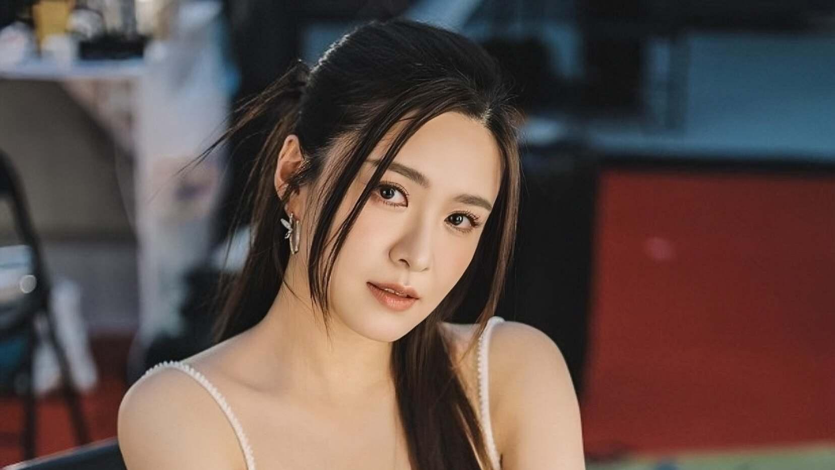 又走一个！TVB知名女星宣布离巢，因丑闻从女主角降级沦为女N号