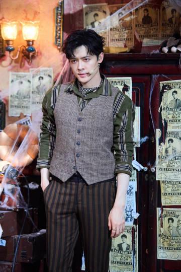 付辛博 胡夏对李克勤有误解,尤长靖 凤小岳被拷问拿三火是否靠运气