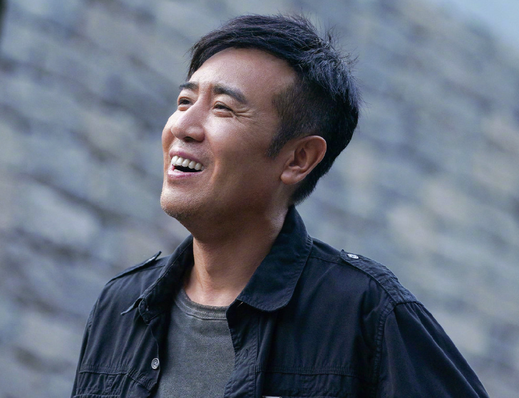 金鹰奖提名公布：视帝之争六足鼎立，赵丽颖创下纪录，两人争议大