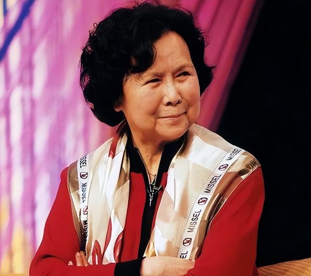 难怪杨洁没相中六小龄童,看看她当初选的“猴子”,才叫火眼金睛