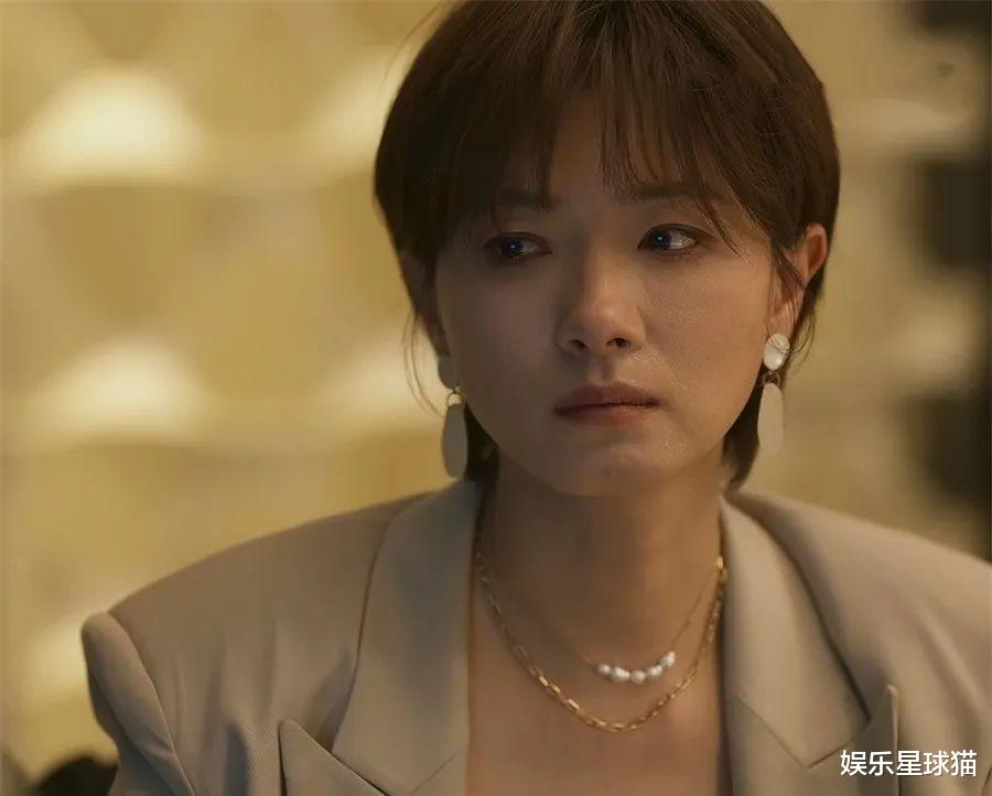 不喜欢比较，但《你比星光美丽》与《玫瑰的故事》绝对不相上下！