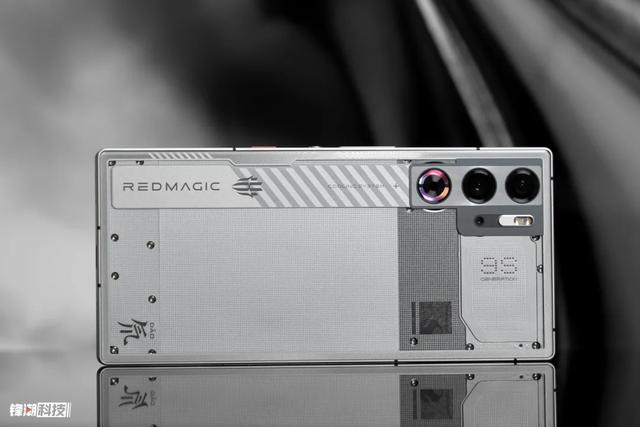 7寸大屏+7000mAh，这全面屏新机有点猛