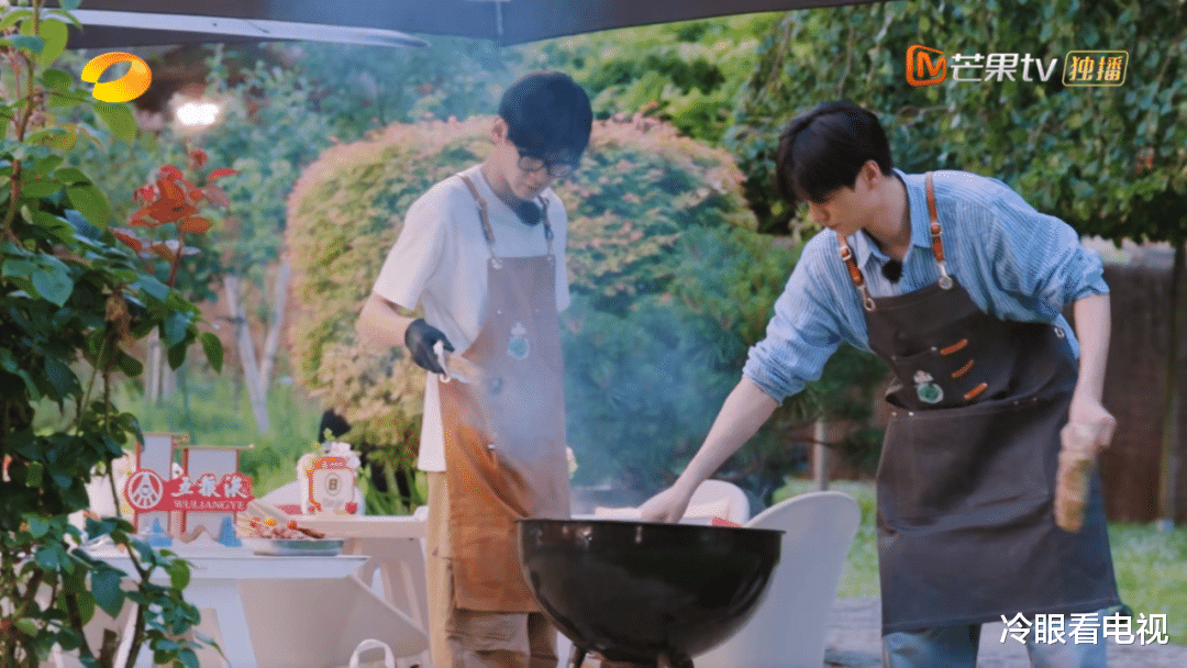 火得了姜妍，却火不了的《中餐厅8》