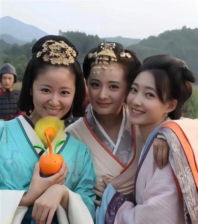 49岁林心如逐渐“馒化”，面部好似发腮，差点没认出来