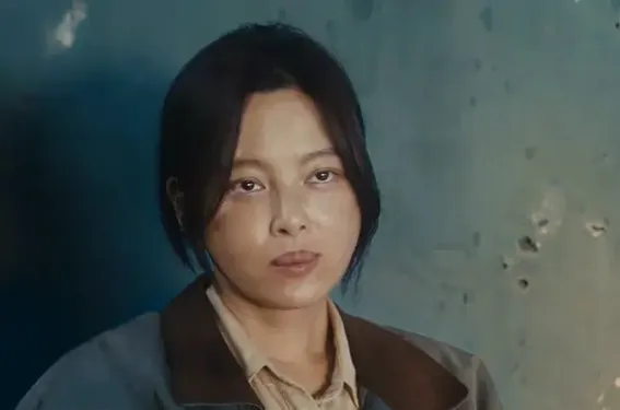 赵丽颖演大明星翻车?预告片引爆争议,网友:换个角色更合适!