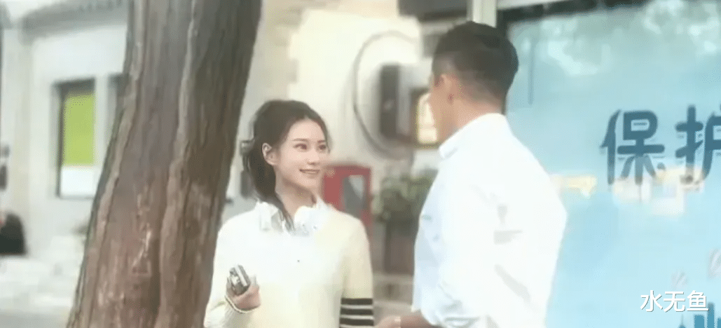 难怪汪小菲在台北自由飞行创业不慌张，原来是背靠大树好乘凉！