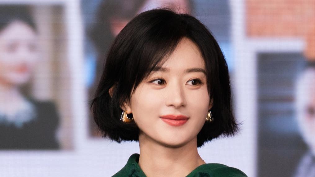 赵丽颖新片预售勉强破千万，档期过冷成绩不佳，业内也不看好