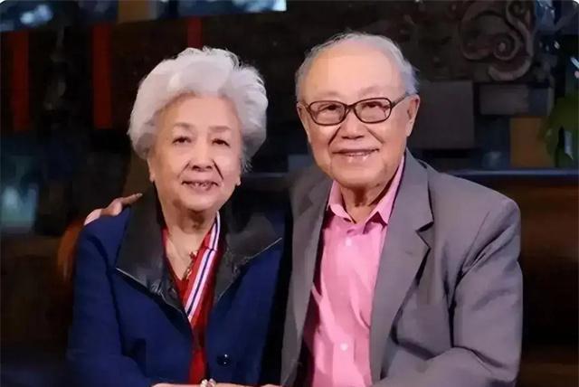 艺术家谢芳:本月3日就被下了病危单,儿媳透露经常对照片发呆