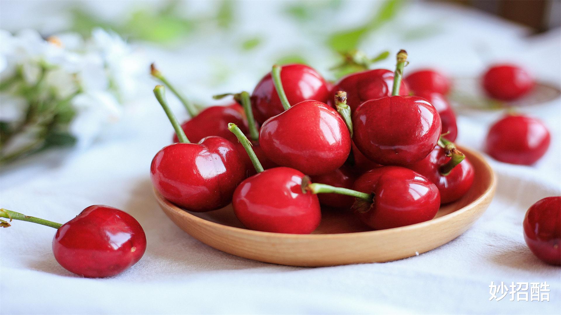樱桃用盐和清水洗,相当于吃虫卵,教你正确方法,虫子乖乖跑出来