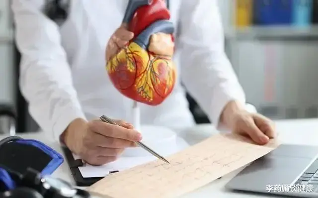 颈动脉发现斑块，血脂正常要吃他汀吗？请重点考虑3个方面