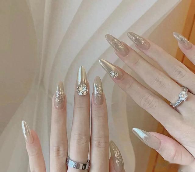 一眼沦陷!好看又仙气的美甲