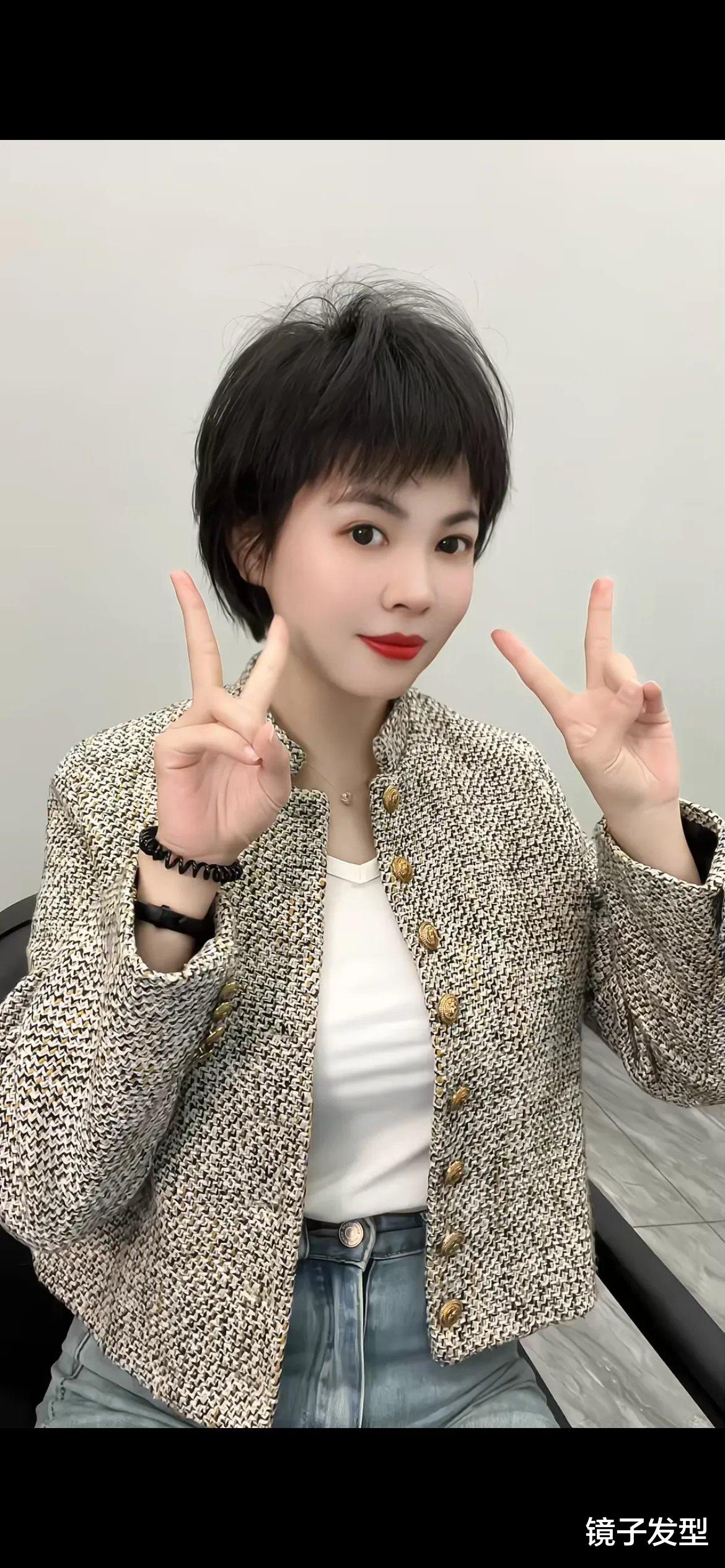 发型之韵：探索十二种魅力流行发型