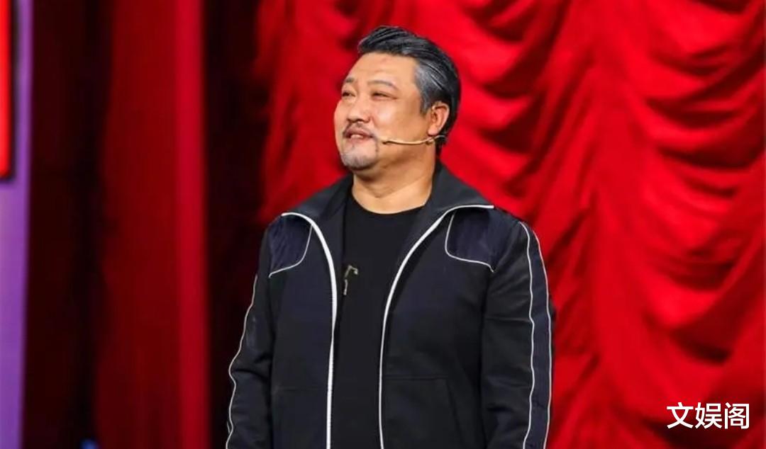 贾冰|中考失利，却上过春晚，贾冰的经历有多励志