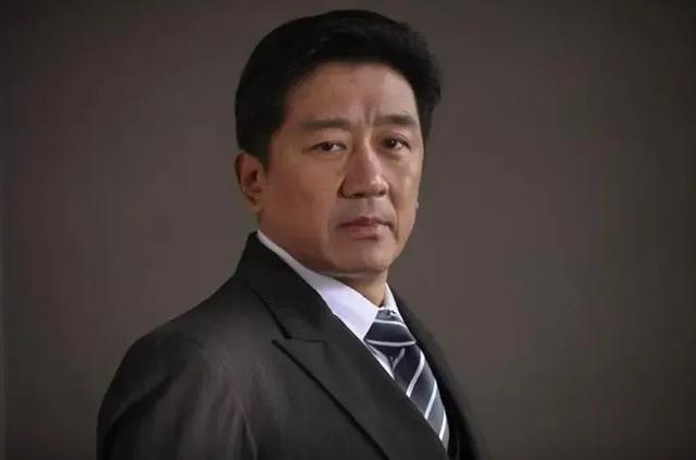 《爆破者》：谍战新剧，智勇对决与情感交织，引领观众双重盛宴