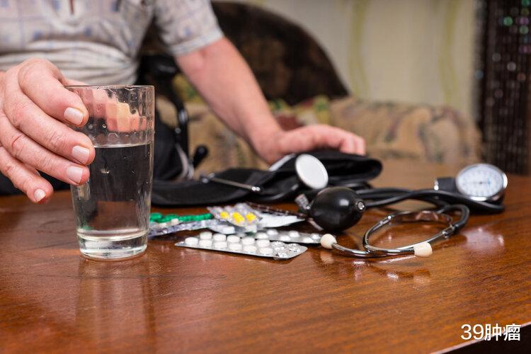 倾家荡产也不能治愈？提醒：这8种病根本无法根治，别花冤枉钱