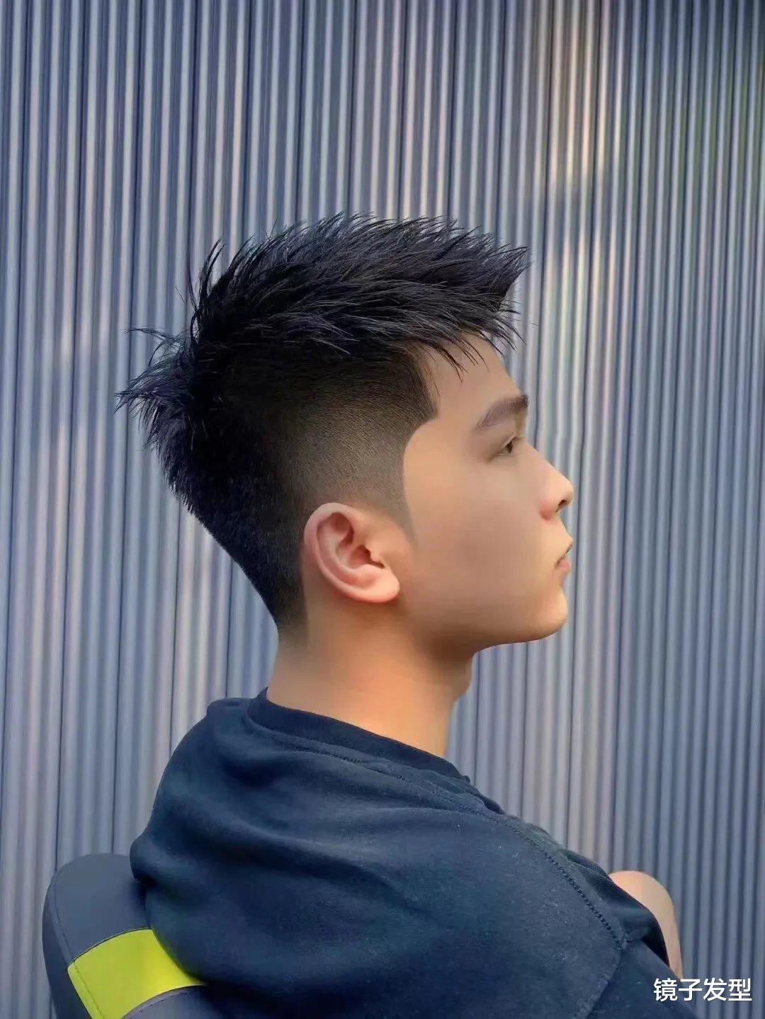 男发剪来剪去，最帅还是飞机头，清爽还有型