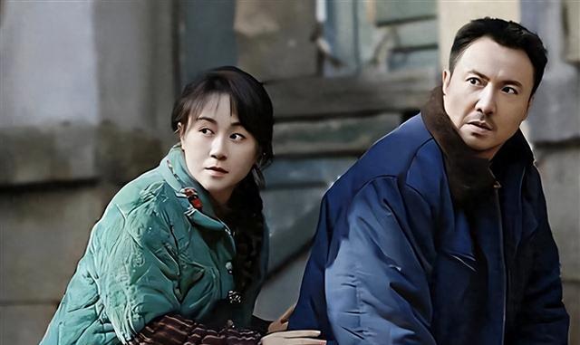 连上8年春晚,一部电影赚 1个亿,如今无人问津?她亲手葬送了自己