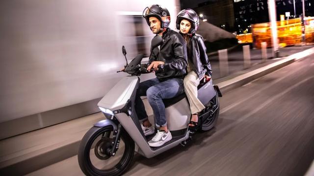 新车资讯 | 最大续航90km，50L行李空间，又有两款踏板电摩发布