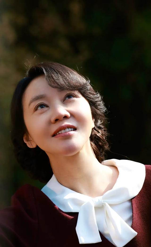 笑麻!\庄超英\郭晓东晒黄玲美照,还艾特原配程莉莎不要上蹿下跳