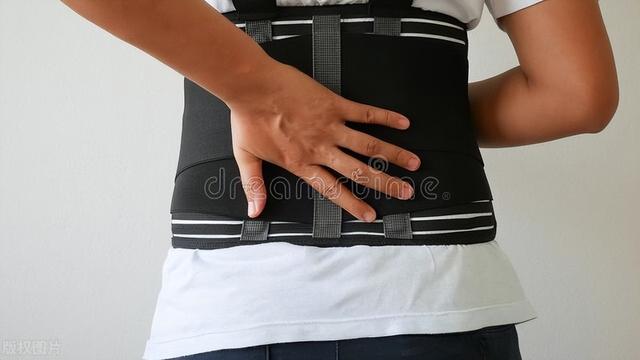 穿束腰能减肥？郑重提醒：脏器会变形，只有2类人可以例外