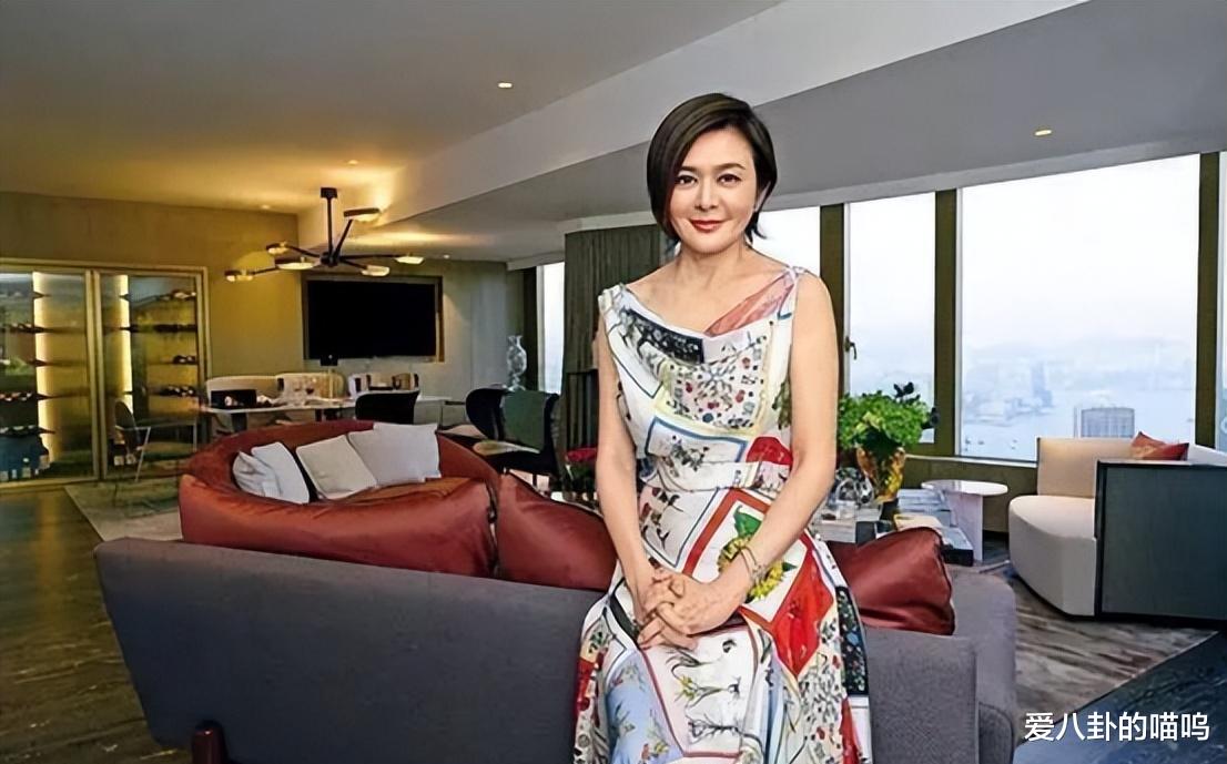 61岁关之琳:住1.6亿豪宅让人羡慕,无儿无女尽显奢华独居生活