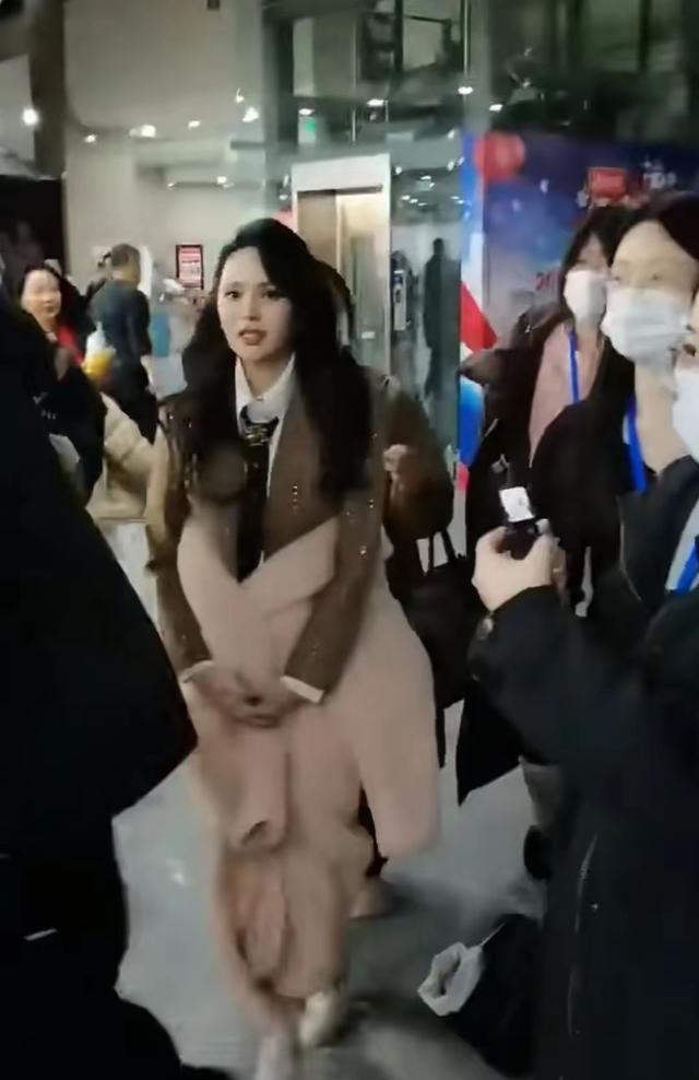 《辽视春晚》上大分,新华社公布首波嘉宾阵容,这才是大家想看的