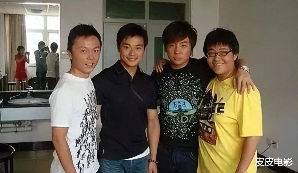 上映2小时，热度第一，没想到，“捉刀人宇宙”又打出了一副王炸