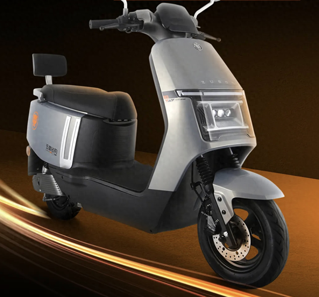2款豪华电摩亮相,配置厚道,品质扎实,72V的2800起!