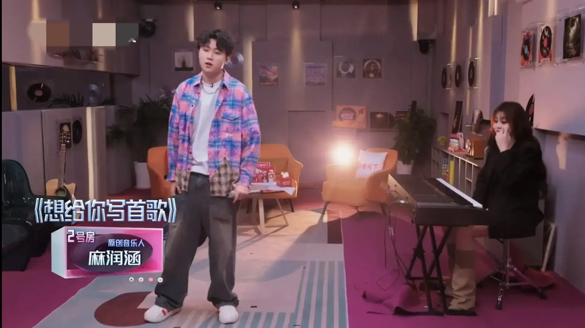 看到周深薛之谦单依纯等歌手的反应，才明白歌手选歌看重歌曲质量