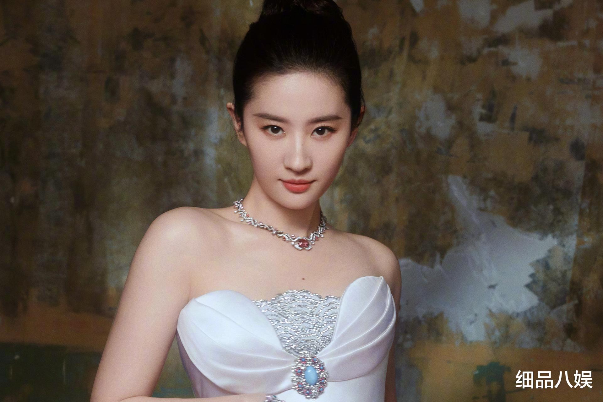 铭记历史,2位宝岛浪姐转发“勿忘九一八”,2位外籍女星参与