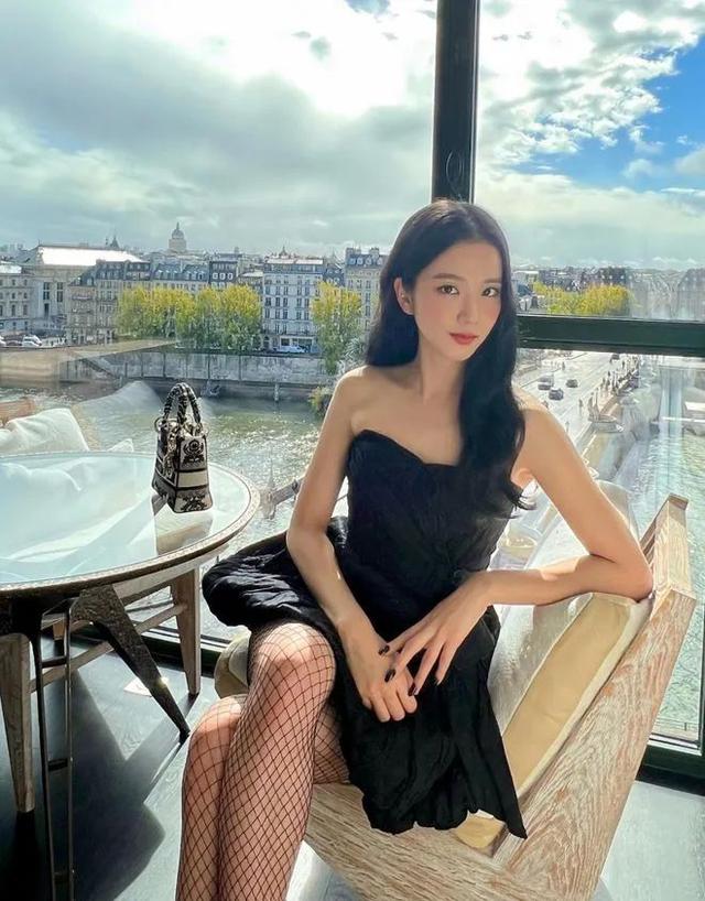 最新排名！2024年韩国最美的10位女星出炉了：宋慧乔冲进前3名