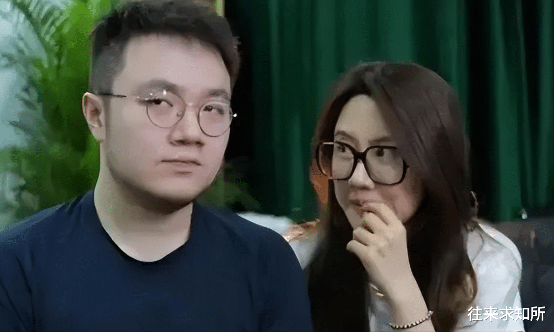 北京美女王博谷：嫁小7岁演员巴图，婚后生两子，风光背后是辛酸