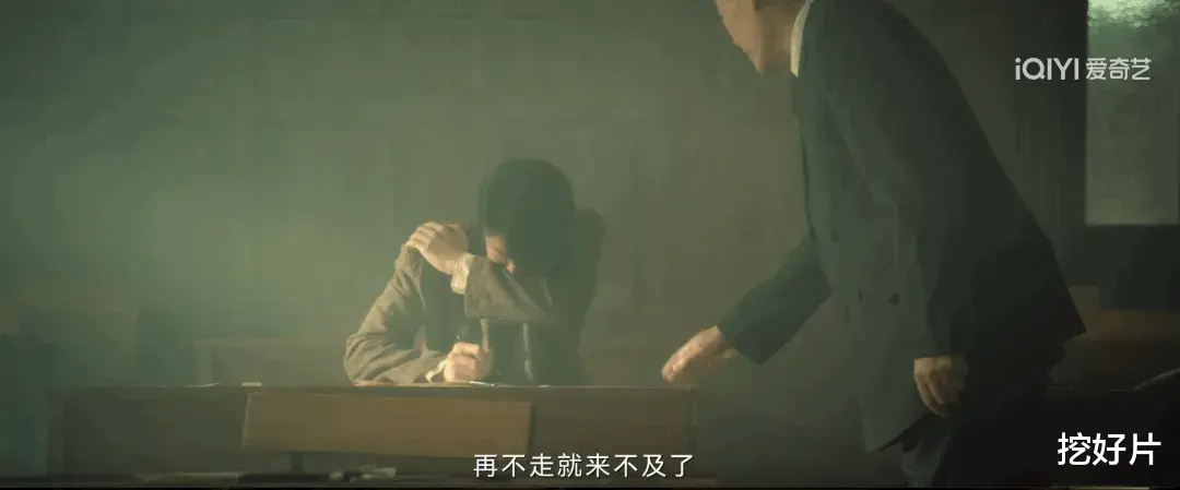 熬夜刷完6集!《追风者》收视夺魁,央八眼光挺「刁钻」