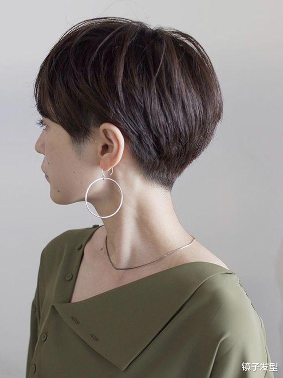推边女士短发:演绎利落个性之美