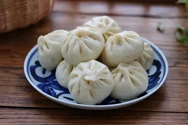 每天吃家里做的包子,东北一男子确诊肠癌,妻子痛哭:都是我的错